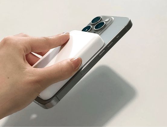 宝哪个牌子好？推荐这5款便携充电宝pg电子平台2025年无线磁吸充电(图5)